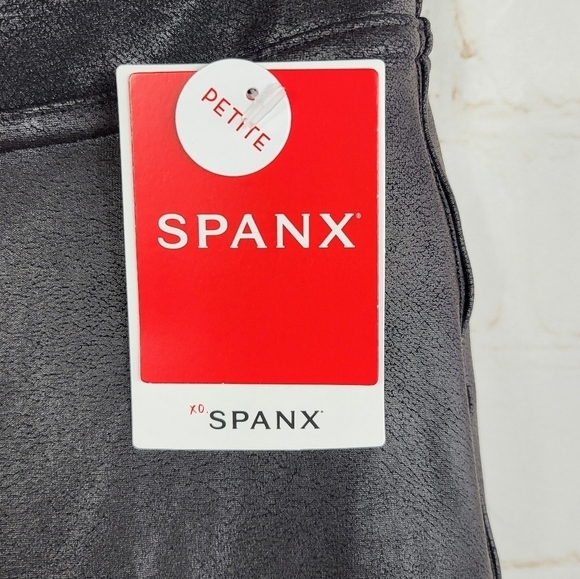 Spanx Faux Leather High Waisted Tummy Control Leggings in Black XS Petite - Picture 6 of 10